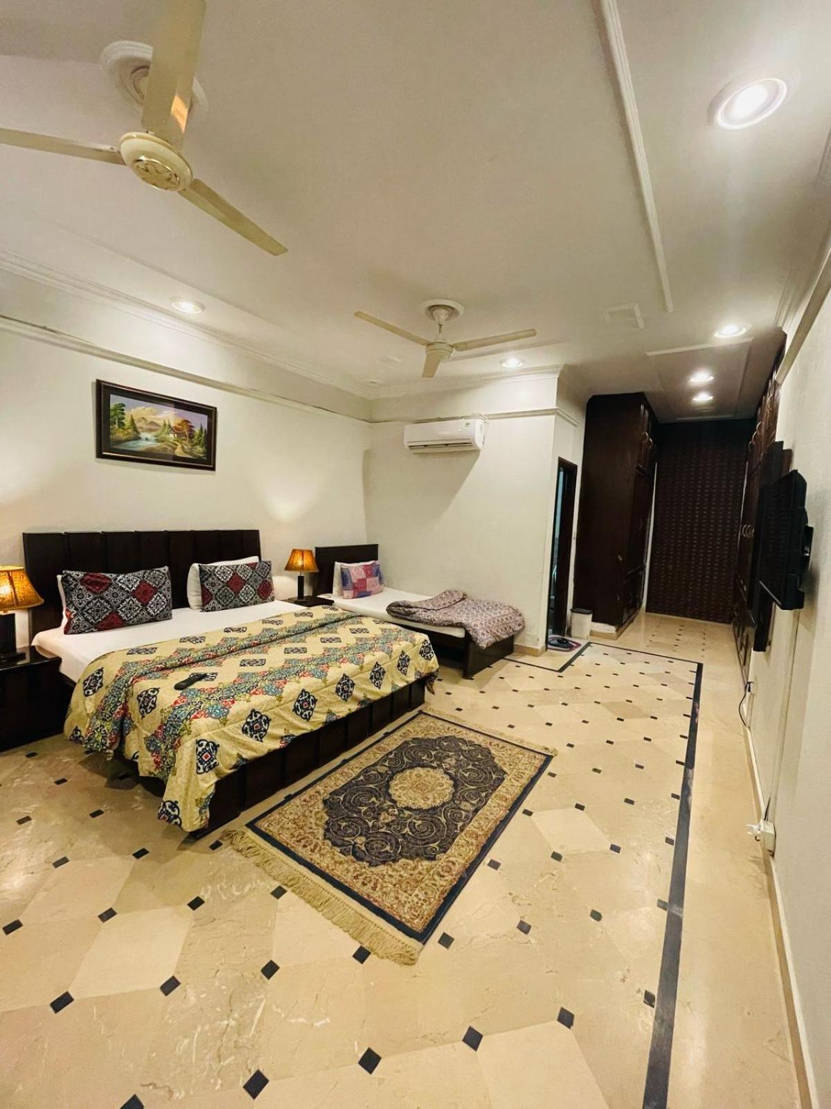 Mulberry Residence Luxury Rooms Iszlámábád Kültér fotó